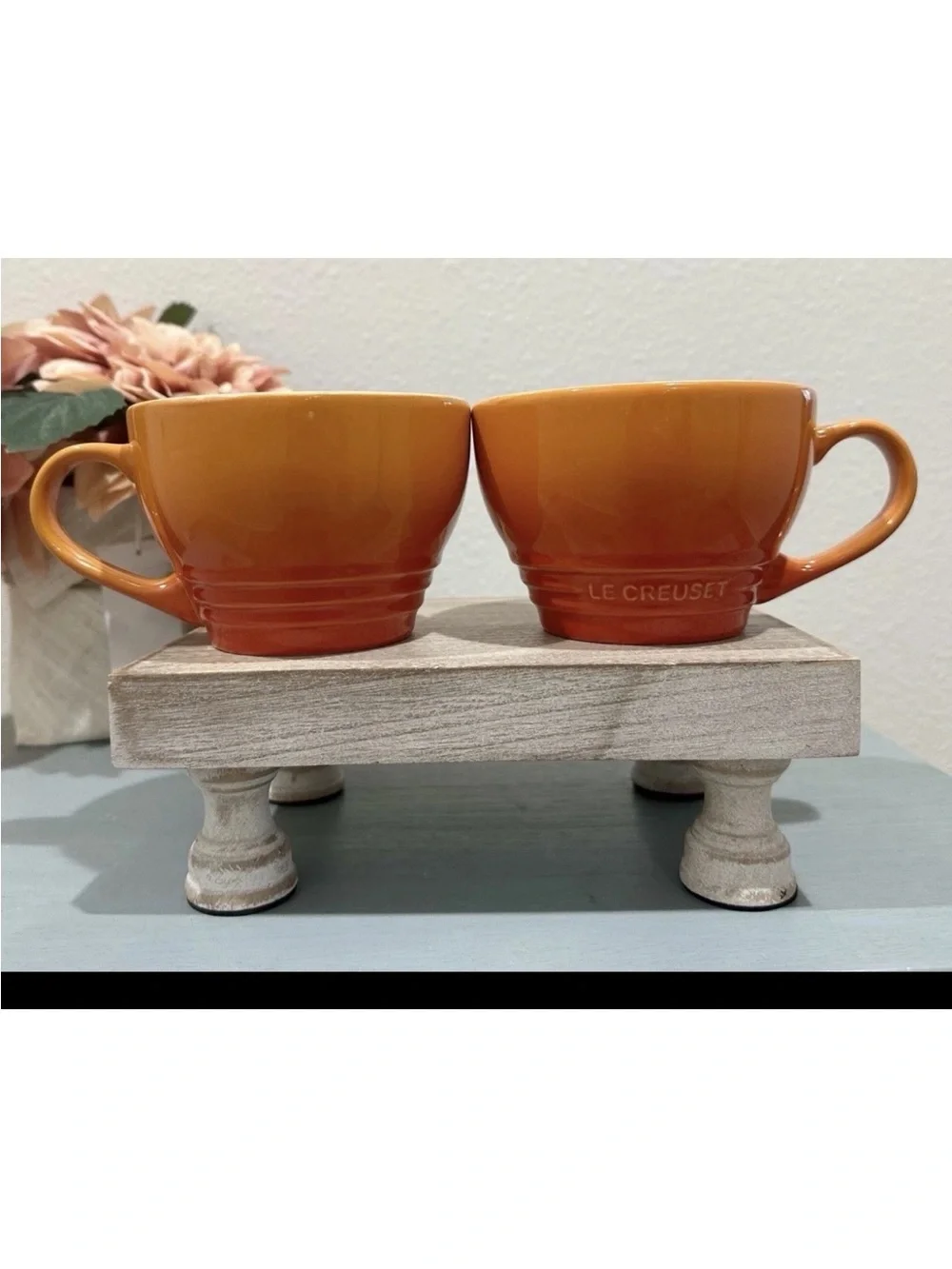 Le Creuset Flame 1.3L Classic Teapot & 2x400ml Cappuccino Mugs Seconds- NEW